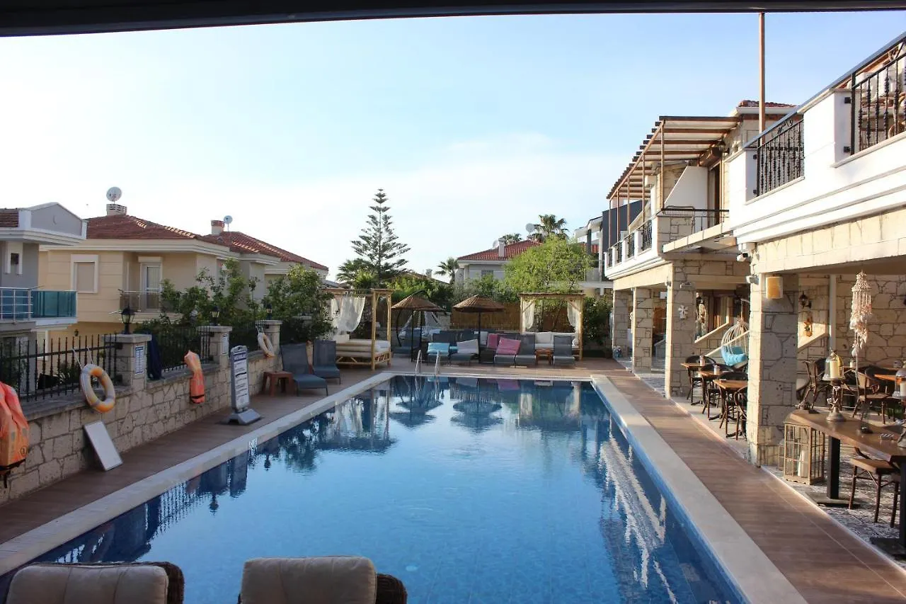Fizzio Alacati Hotel