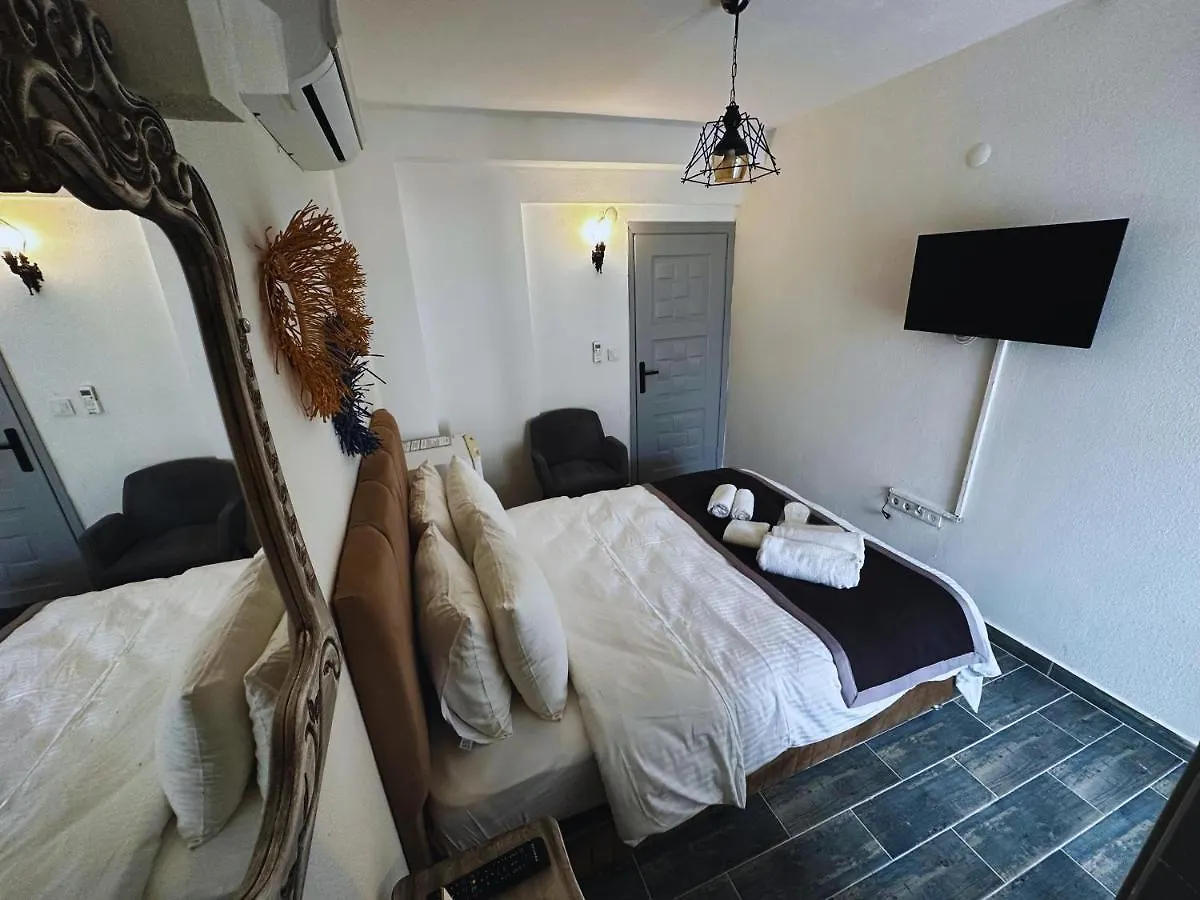 Fizzio Alacati Hotel